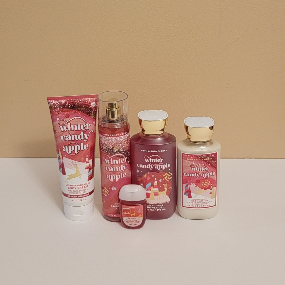 Bath & Body Works "Winter Candy Apple" Set